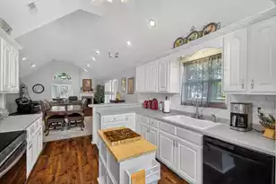 256 Ridge Lake Dr, Manning, SC 29102 - Photo 5