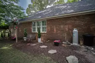 256 Ridge Lake Dr, Manning, SC 29102 - Photo 5