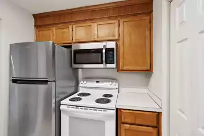 415 Carolina Avenue W, Summerville, SC 29483 - Photo 63