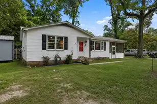 882 Savage Rd, Charleston, SC 29414 - Photo 1