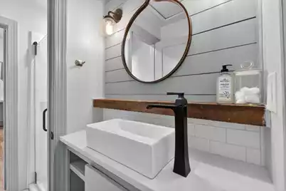 201 Ashley Avenue, Charleston, SC 29403 - Photo 11