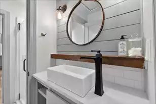 201 Ashley Ave, Charleston, SC 29403 - Photo 11