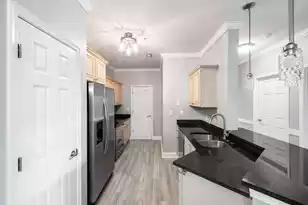 1984 Folly Road #Apt B311, Charleston, SC 29412 - Photo 5