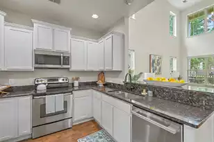 111 Comiskey Park Cir, Summerville, SC 29485 - Photo 9