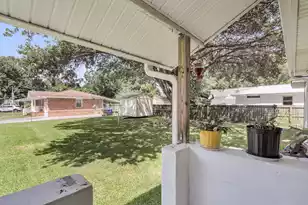 2236 Woodland Shores Rd, Charleston, SC 29412 - Photo 29