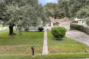 2236 Woodland Shores Rd, Charleston, SC 29412 - Photo 7