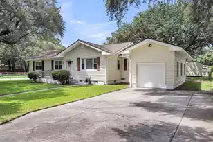 2236 Woodland Shores Rd, Charleston, SC 29412 - Photo 5