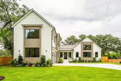 170 5th Avenue, Mount Pleasant, SC 29464 - Photo 3