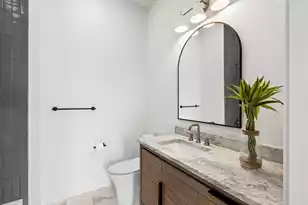 170 5th Ave, Mount Pleasant, SC 29464 - Photo 55