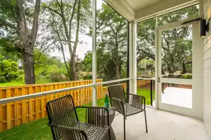 170 5th Ave, Mount Pleasant, SC 29464 - Photo 73