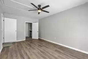 108 Bee St, Summerville, SC 29483 - Photo 15