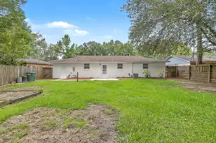 108 Bee St, Summerville, SC 29483 - Photo 29