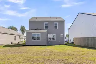 303 Black Birch Dr, Summerville, SC 29486 - Photo 5
