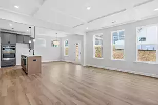 605 Crosswick St, Summerville, SC 29483 - Photo 3