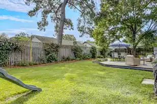 1625 Longview Rd, Mount Pleasant, SC 29464 - Photo 37
