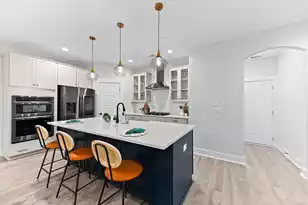 519 Coaxum Rd, Mount Pleasant, SC 29464 - Photo 25