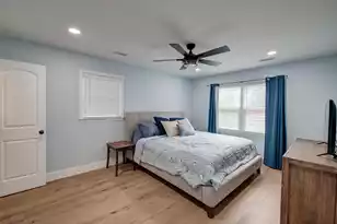 843 Trent St, Charleston, SC 29414 - Photo 13
