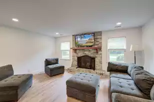 843 Trent St, Charleston, SC 29414 - Photo 5