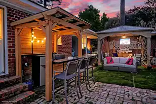 843 Trent St, Charleston, SC 29414 - Photo 9