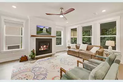 517 Spring Hollow Drive, Charleston, SC 29492 - Photo 11
