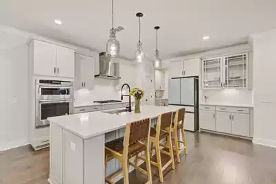 517 Spring Hollow Drive, Charleston, SC 29492 - Photo 13