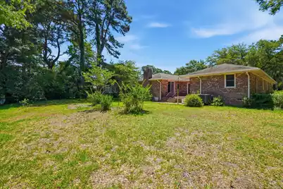 686 Pelzer Drive, Mount Pleasant, SC 29464 - Photo 9