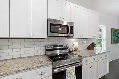 1319 Lucinda Street, Mount Pleasant, SC 29466 - Photo 15