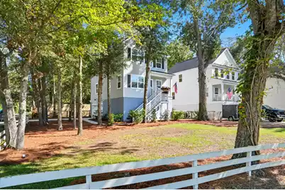 1319 Lucinda Street, Mount Pleasant, SC 29466 - Photo 3