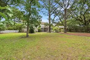932 Tall Pine Rd, Mount Pleasant, SC 29464 - Photo 33