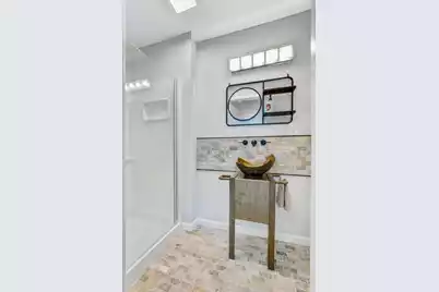 5043 Victoria Avenue, North Charleston, SC 29405 - Photo 3
