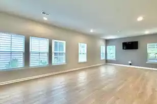 1040 Grace Fld Ave, Summerville, SC 29485 - Photo 9