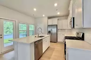 1040 Grace Fld Ave, Summerville, SC 29485 - Photo 15