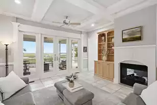 5027 Barrier Island Ct, Mount Pleasant, SC 29466 - Photo 9