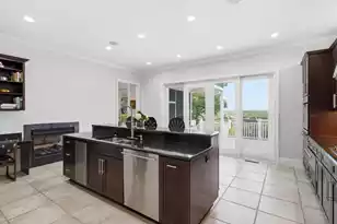 5027 Barrier Island Ct, Mount Pleasant, SC 29466 - Photo 17
