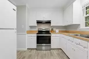 411 Forest Cir, Summerville, SC 29483 - Photo 9