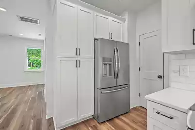 921 Main Street, Charleston, SC 29407 - Photo 17