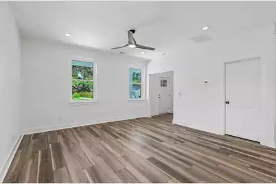 921 Main Street, Charleston, SC 29407 - Photo 9