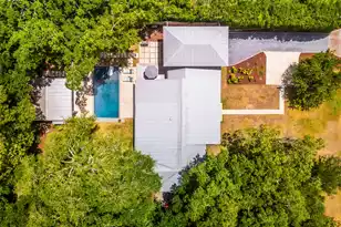 1035 Lakeview Dr, Mount Pleasant, SC 29464 - Photo 65