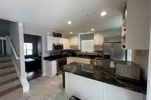 7918 Shadow Oak Dr, North Charleston, SC 29406 - Photo 5