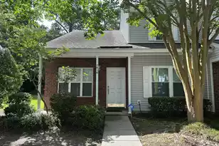 7918 Shadow Oak Dr, North Charleston, SC 29406 - Photo 1