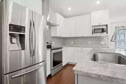1084 Rosemead Road, Mount Pleasant, SC 29464 - Photo 9