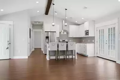 1084 Rosemead Road, Mount Pleasant, SC 29464 - Photo 11