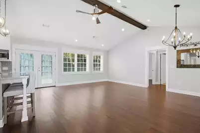 1084 Rosemead Road, Mount Pleasant, SC 29464 - Photo 7