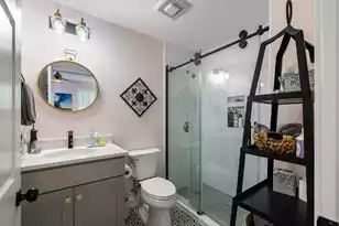 11 Felix St, Charleston, SC 29403 - Photo 21