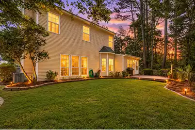 489 Antebellum Lane, Mount Pleasant, SC 29464 - Photo 9