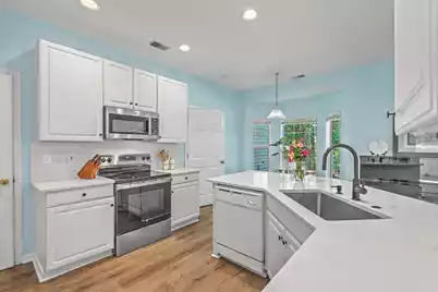 489 Antebellum Lane, Mount Pleasant, SC 29464 - Photo 5