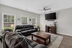 8650 Sentry Cir, North Charleston, SC 29420 - Photo 13