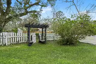 216 Carolina Ave W, Summerville, SC 29483 - Photo 37