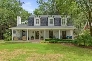 972 Equestrian Dr, Mount Pleasant, SC 29464 - Photo 1