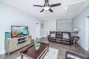 2912 Eddy Dr, Mount Pleasant, SC 29466 - Photo 27